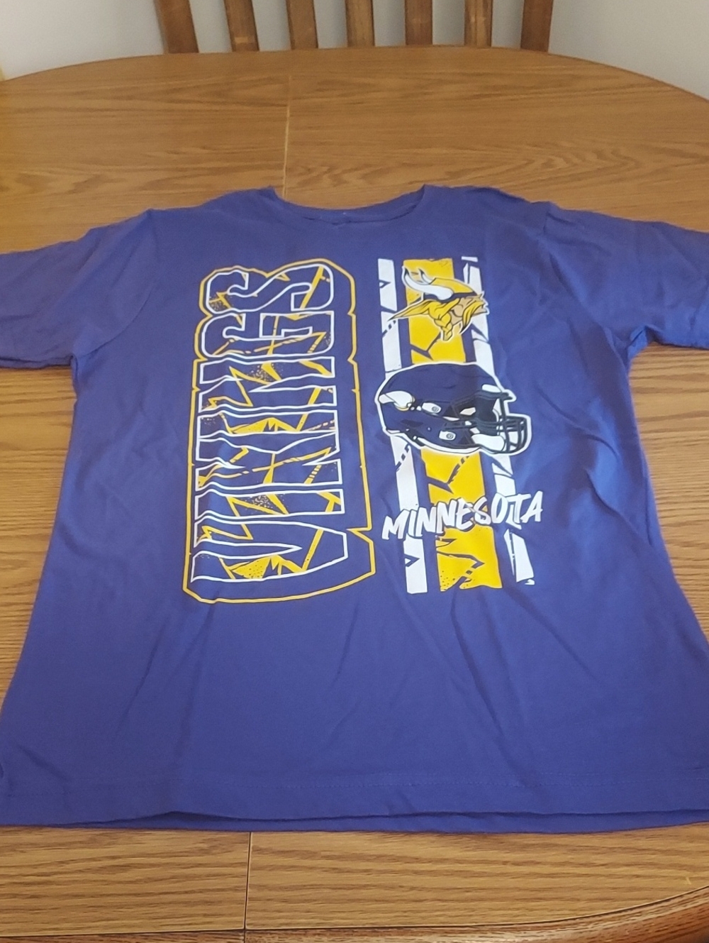 NFL Team Apparel Vikings Tee